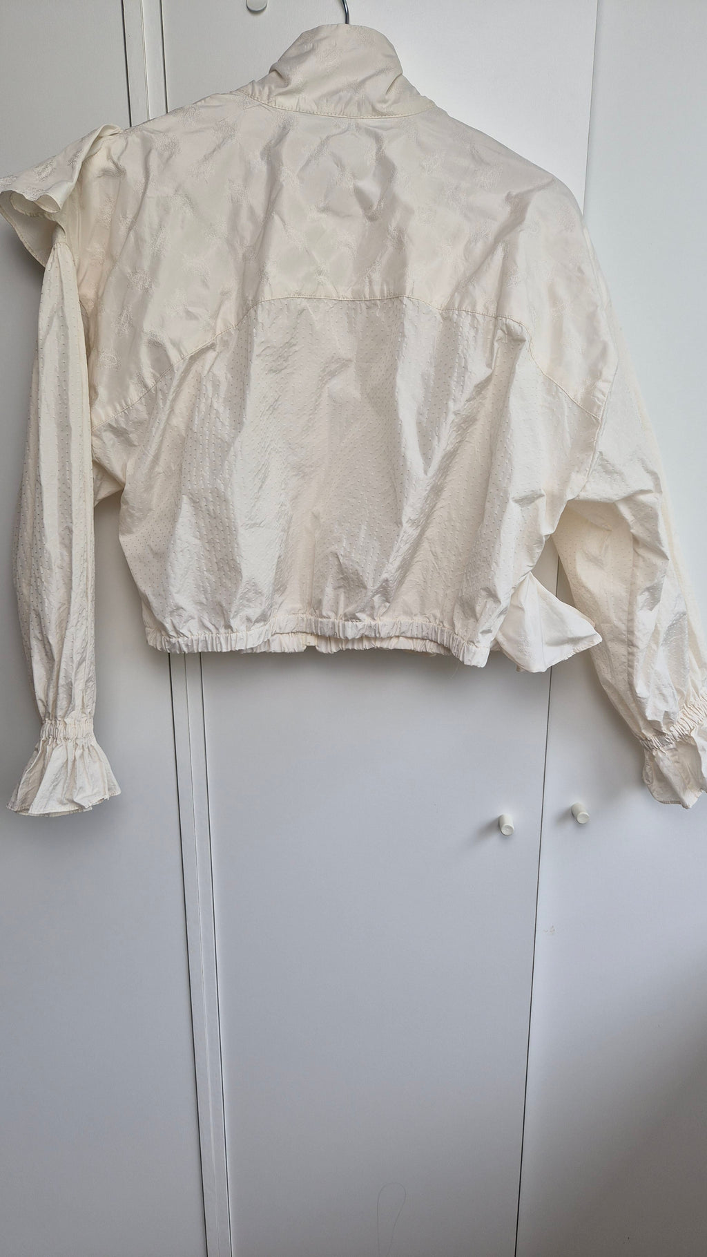 Ruffle Windbreaker | Romantic Fall | creme weiß (XS)