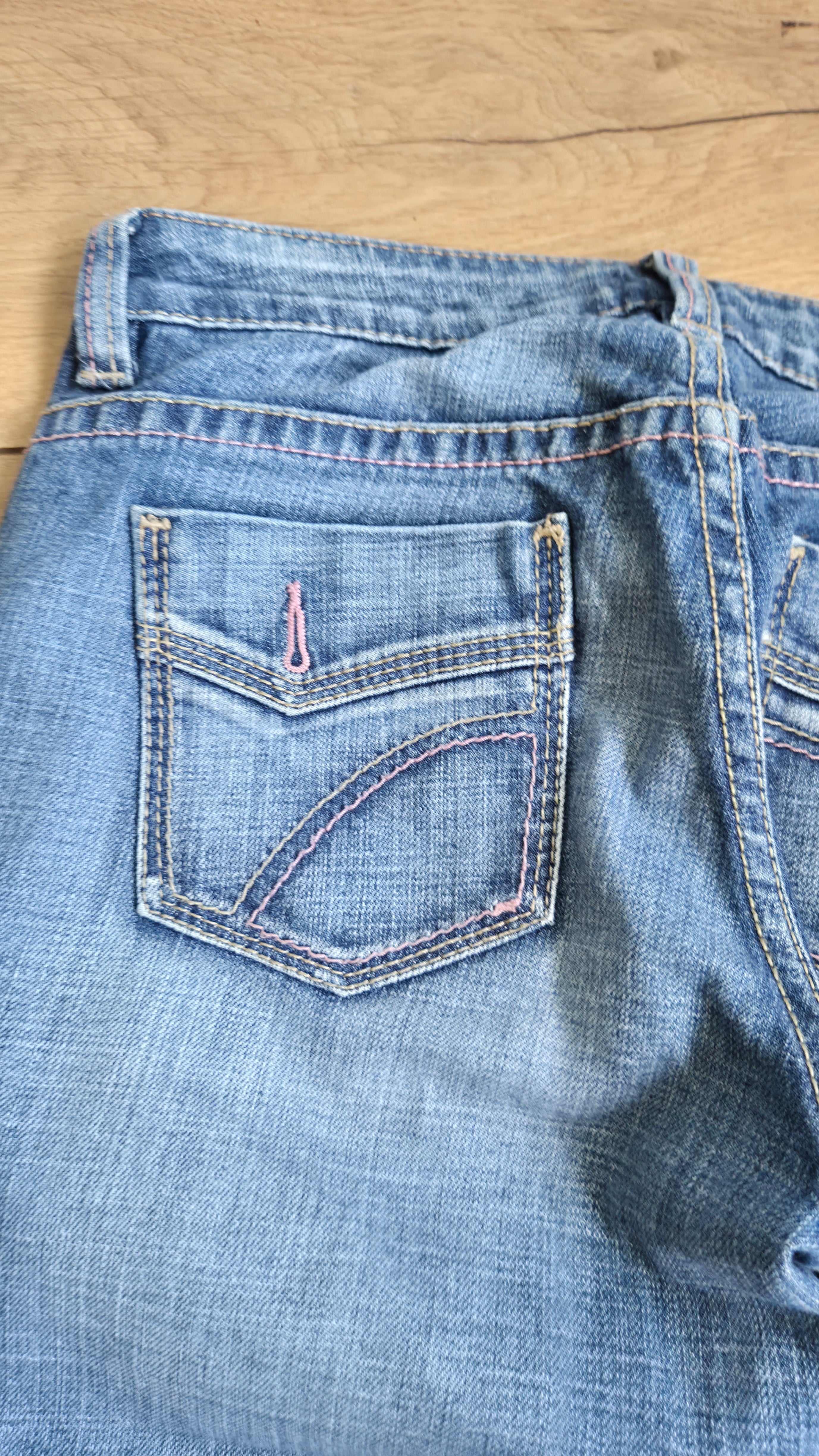 Capri Jeans