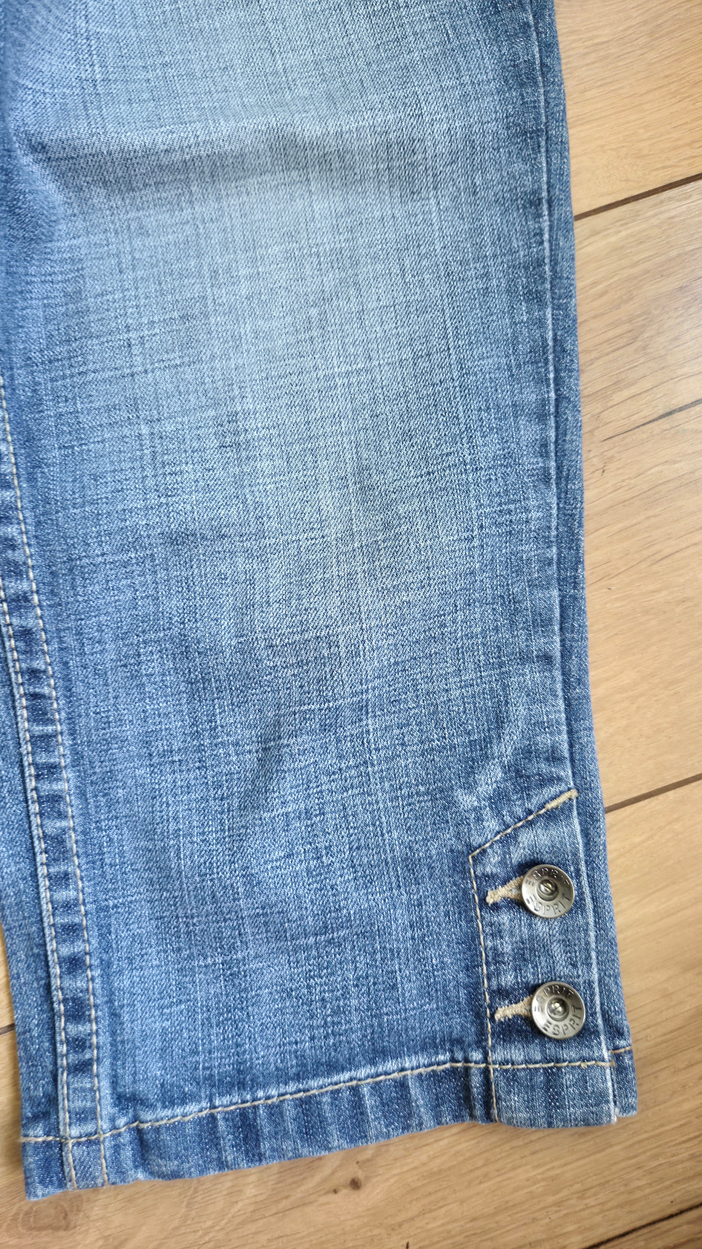 Capri Jeans