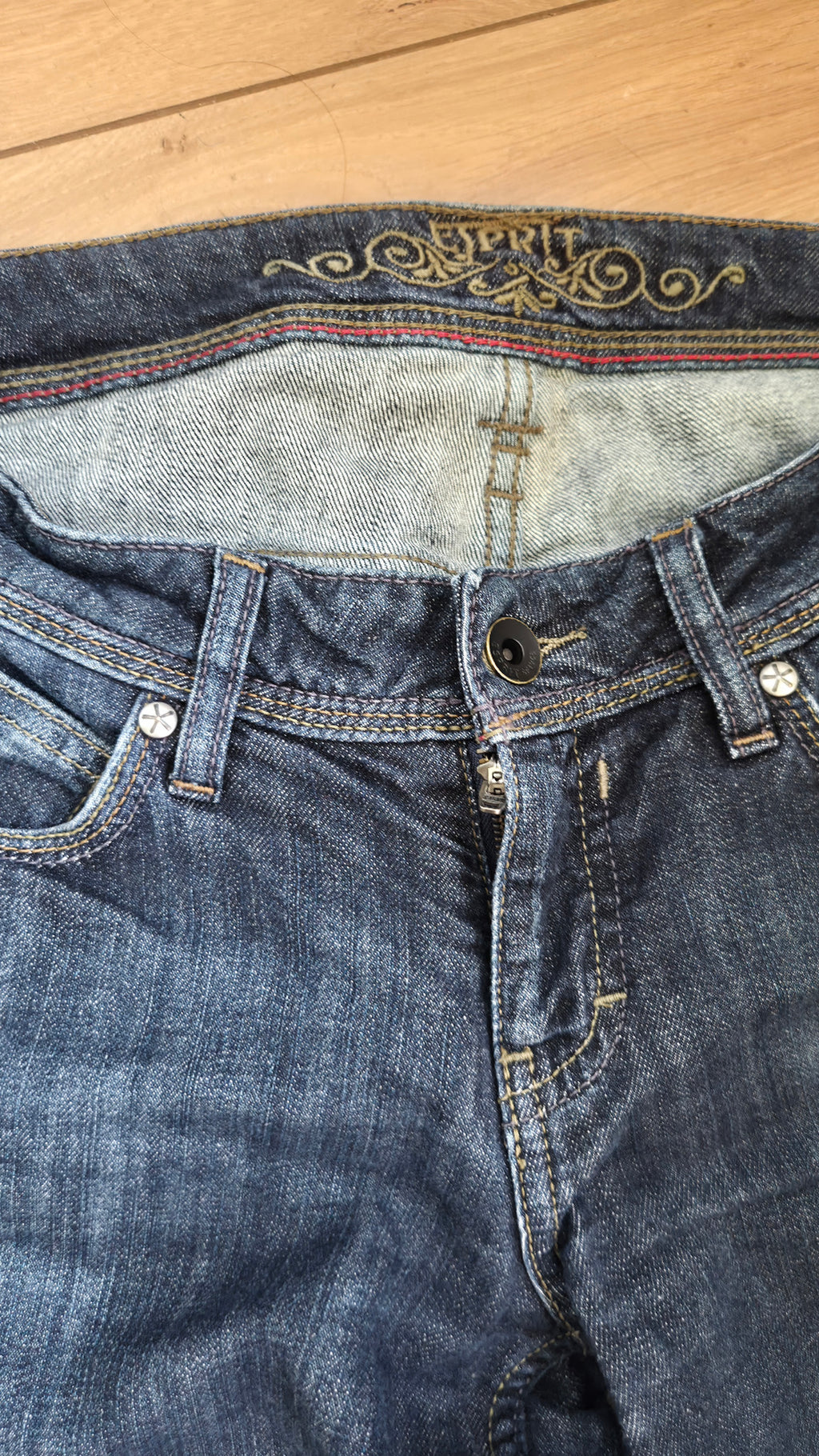 Capri Jeans