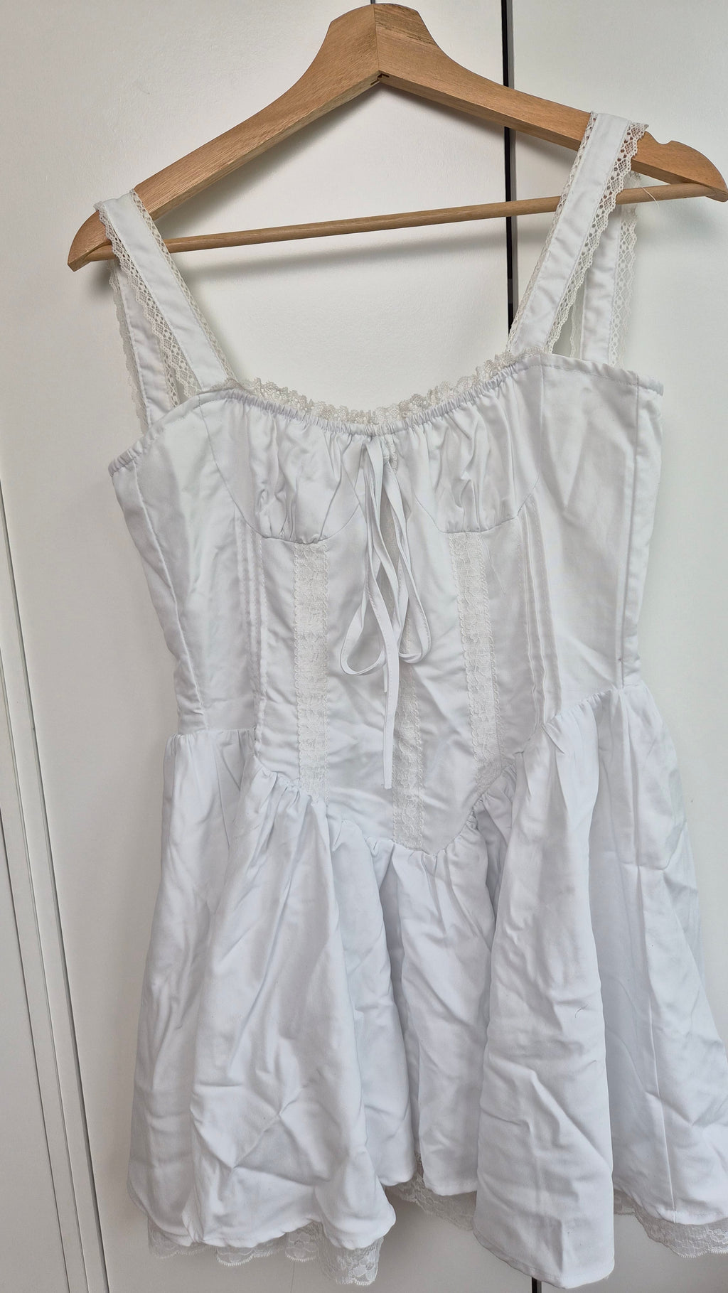 Coquette Kurzes Kleid
