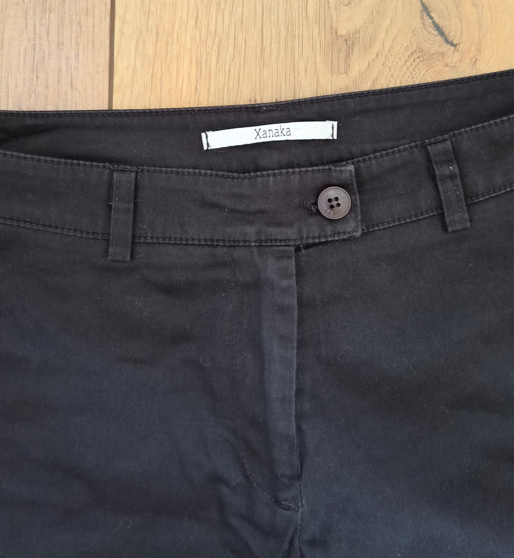 Capri Hose | Schwarz | Knöpfe | XS