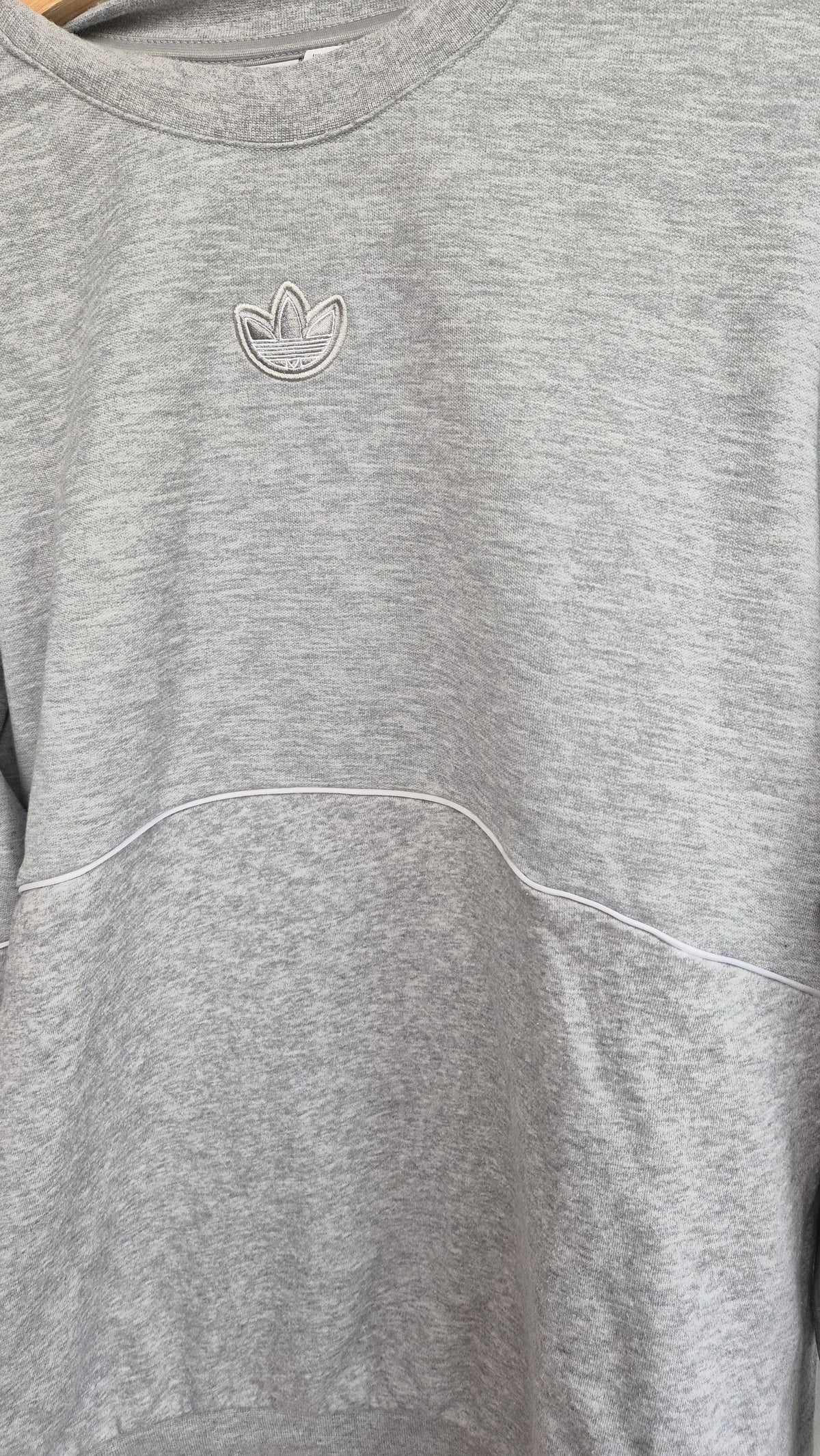 Adidas Sweatshirt Grey | Basic Grey 3-Stripes (L)