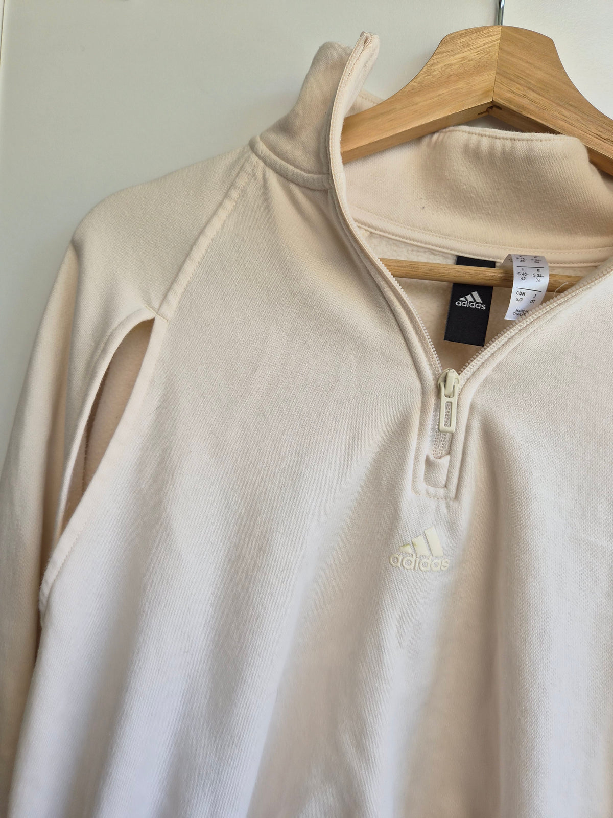 Adidas Halfzip Sweatshirt | Creamy Beige | S