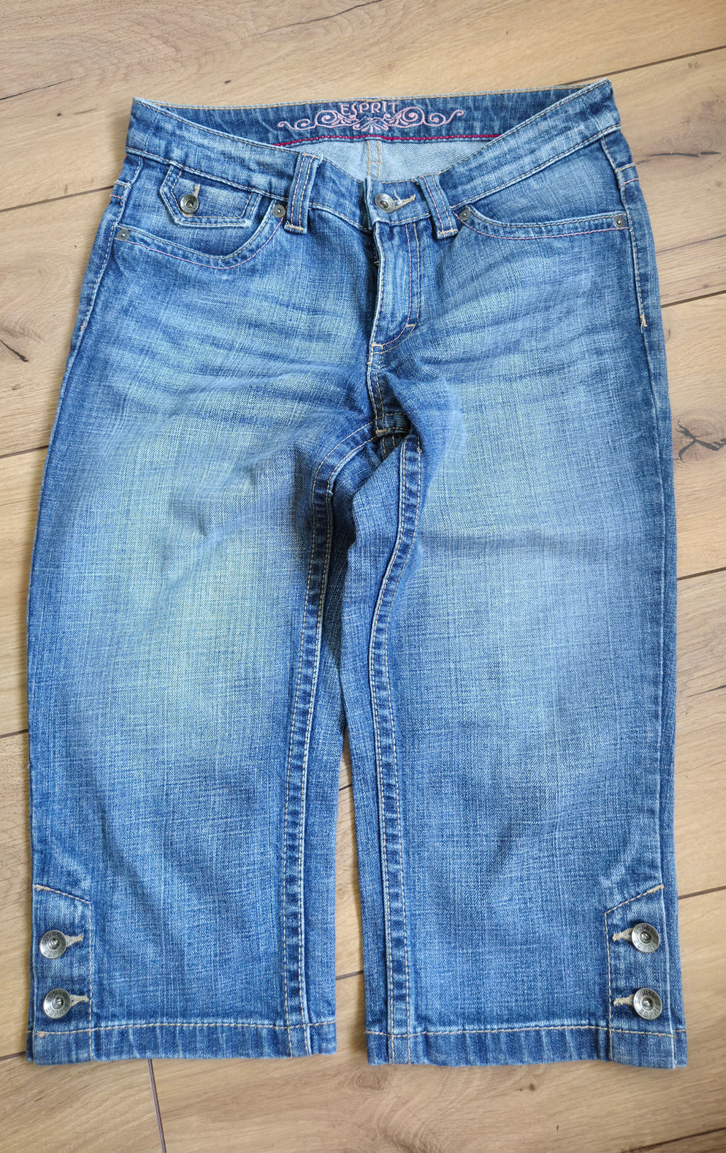 Capri Jeans