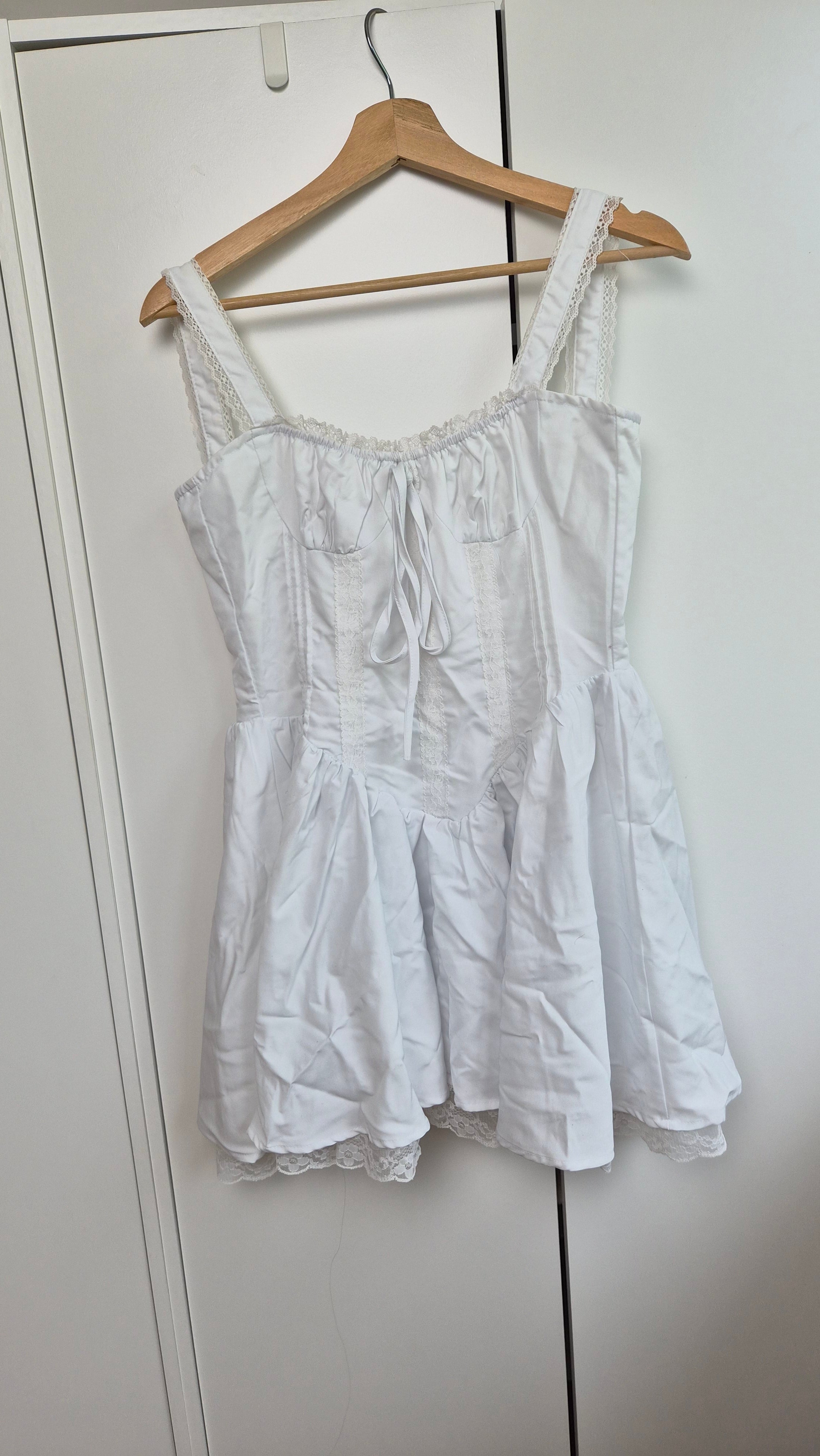 Coquette Kurzes Kleid