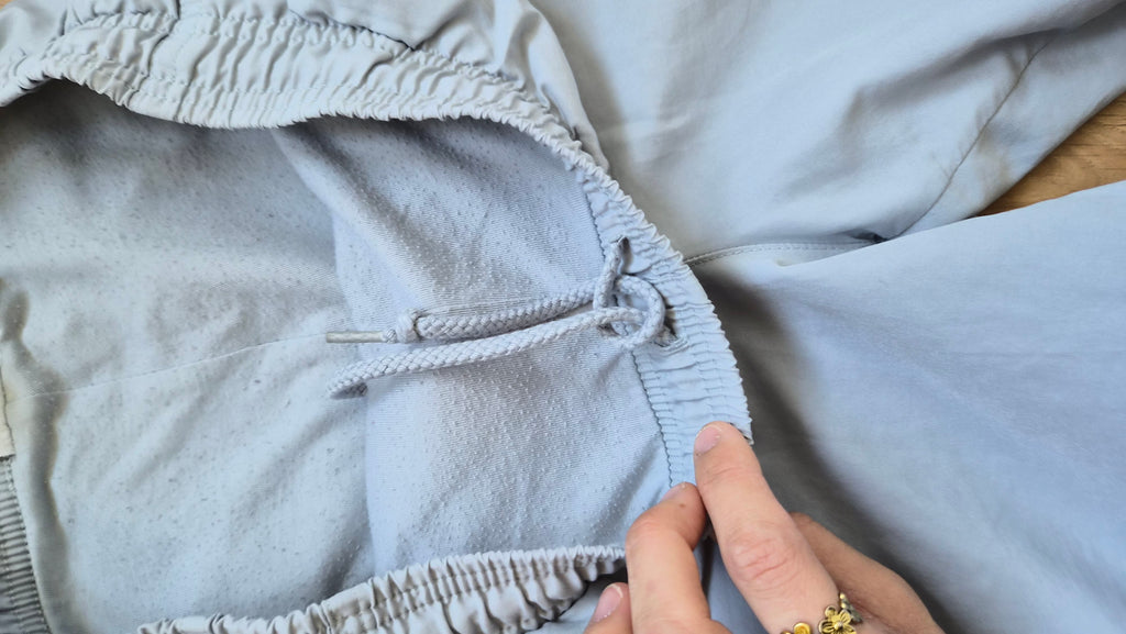 Vintage Adidas Trackpants | Wide Leg (S)