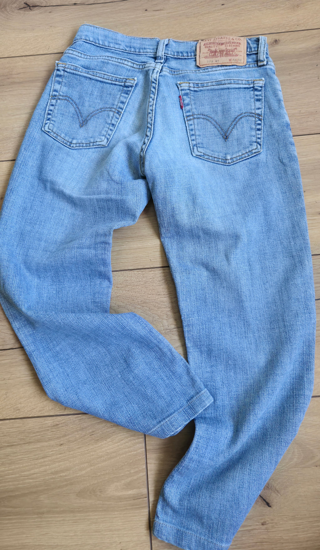 Levi's Capri Jeans