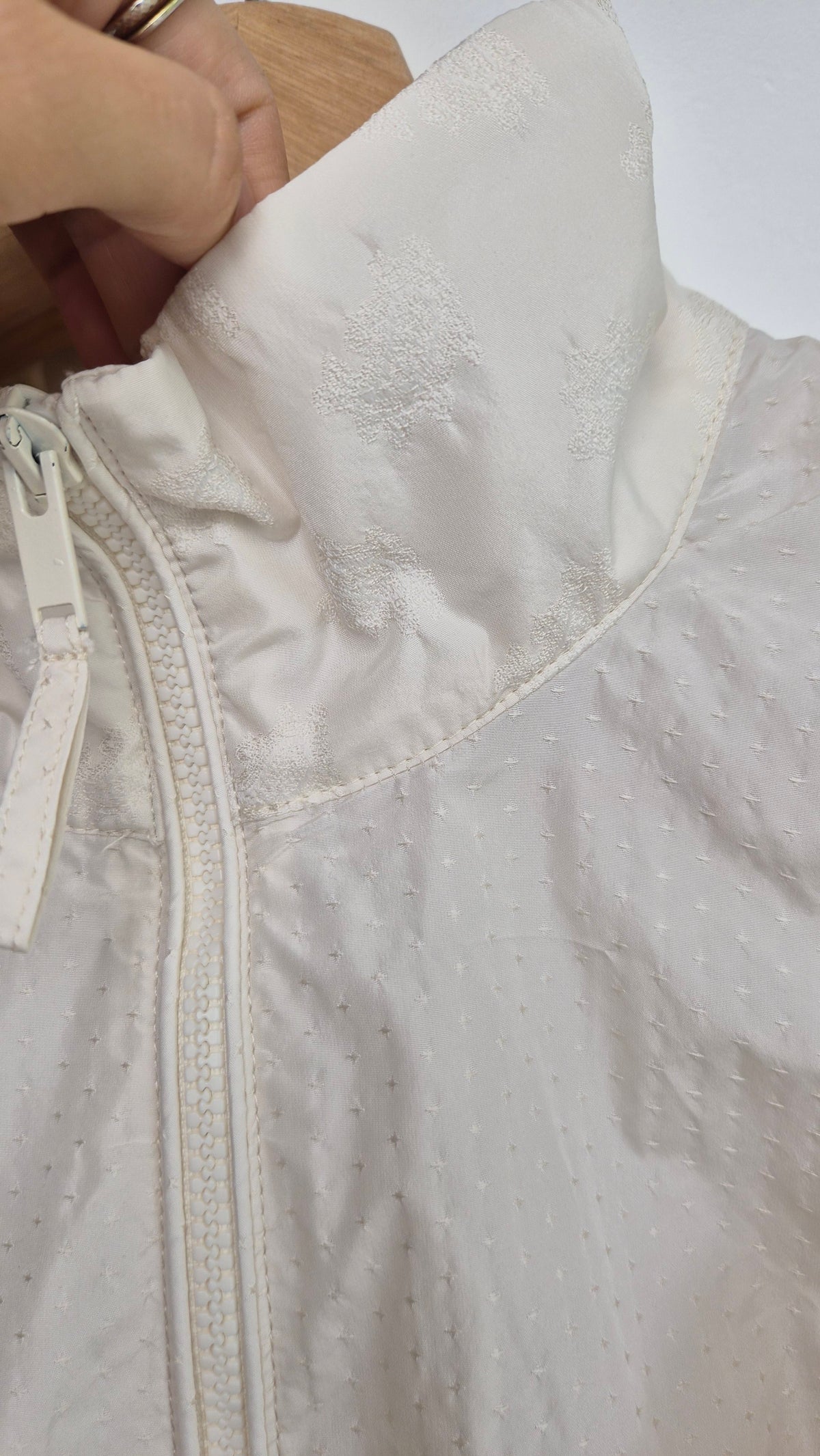 Ruffle Windbreaker | Romantic Fall | creme weiß (XS)