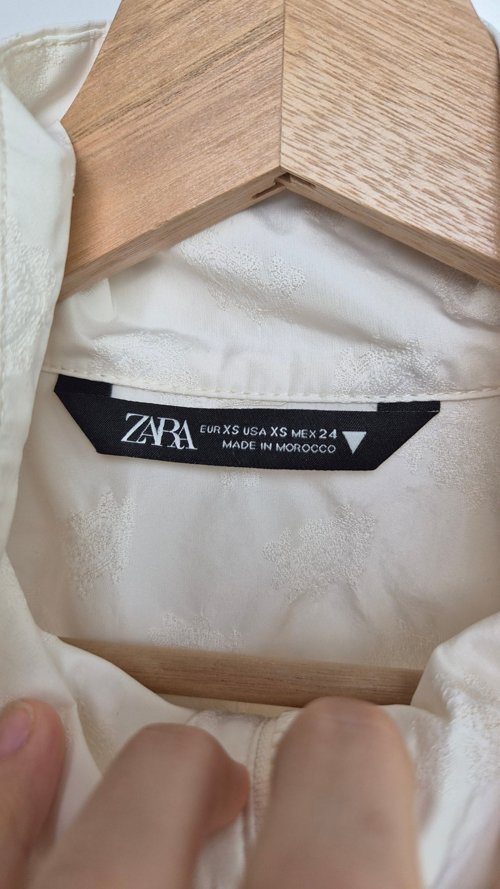 Ruffle Windbreaker | Romantic Fall | creme weiß (XS)