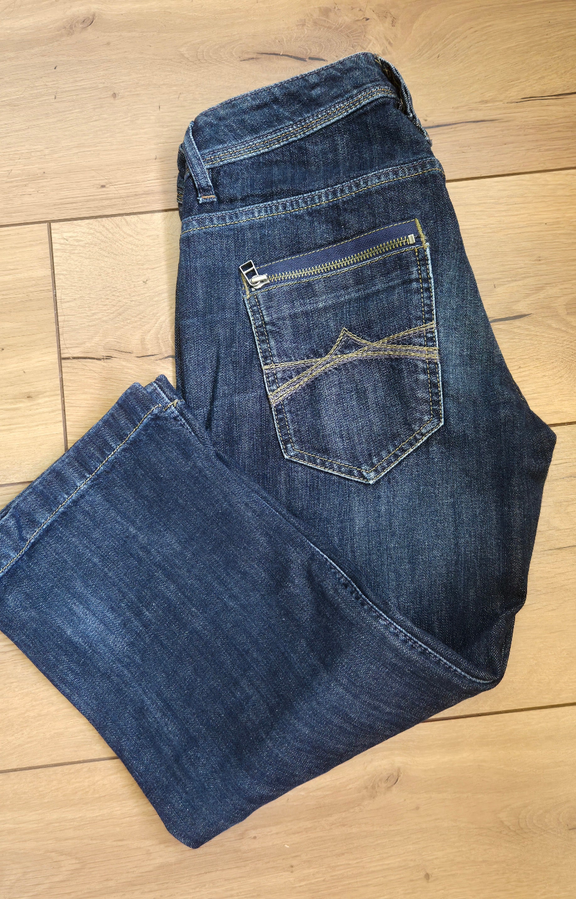 Capri Jeans