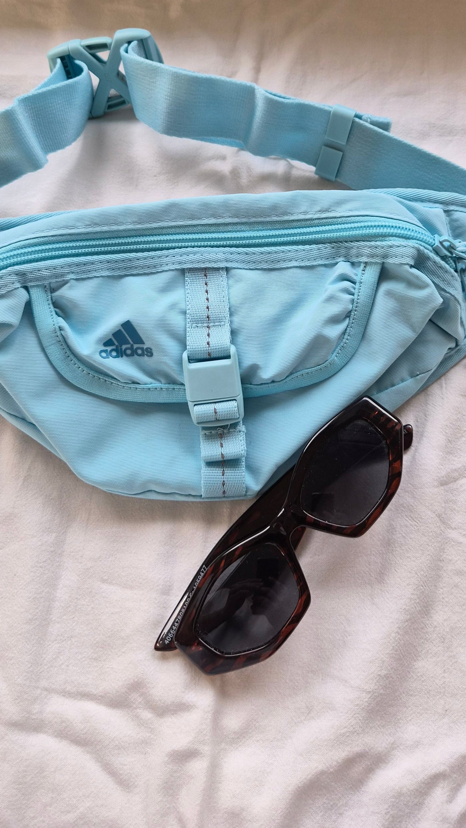 Adidas Belt Bag | Bauchtasche | baby blau | Y2K